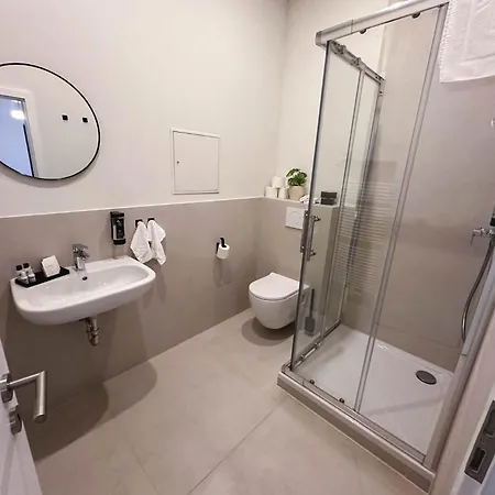 Staylight Mit 2 Schlafzimmern, Designermoebel Und Fruehstueck Apartmán Celle